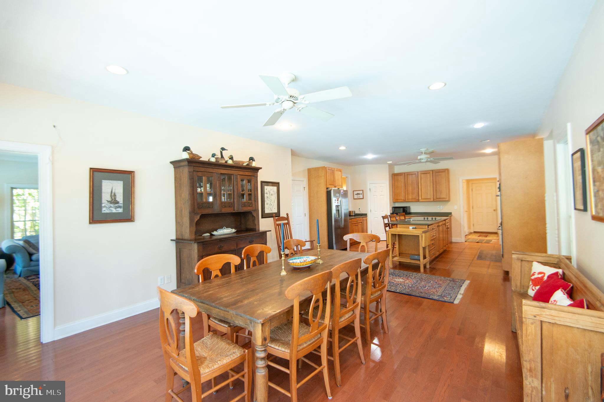 5332 Ragged Point Road Cambridge, MD 21613 - Photo 14 of 65 Enjoy friends and family in casual space