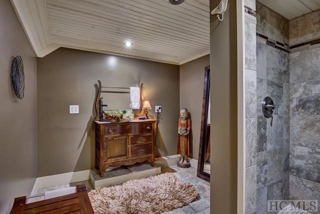 210 Turtle Pond Road Highlands, NC 28741 - Photo 19 of 19 Gallery Image 19