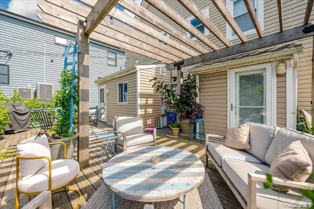 $3,600 | 311 East Market Street, Long Beach, NY 11561