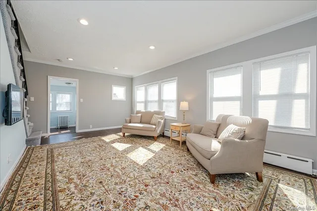 $3,600 | 311 East Market Street, Long Beach, NY 11561