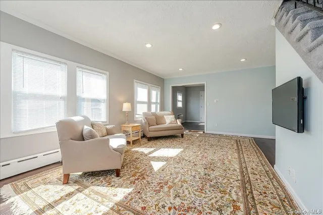 $3,600 | 311 East Market Street, Long Beach, NY 11561