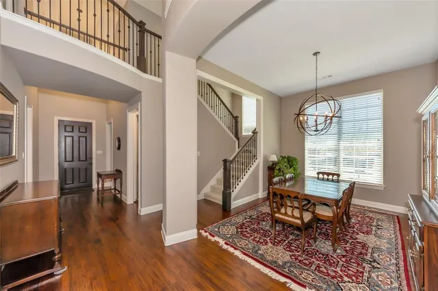 $975,000 | 1001 West Bluff Way, Roanoke, TX 76262