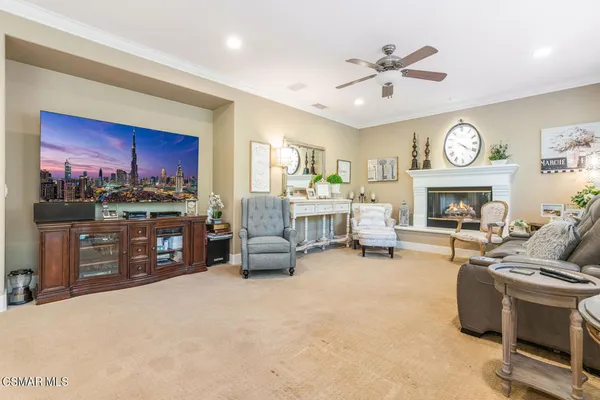 $1,550,000 | 645 Corte Estrella, Camarillo, CA 93010