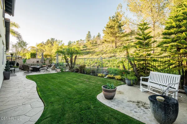 $1,550,000 | 645 Corte Estrella, Camarillo, CA 93010