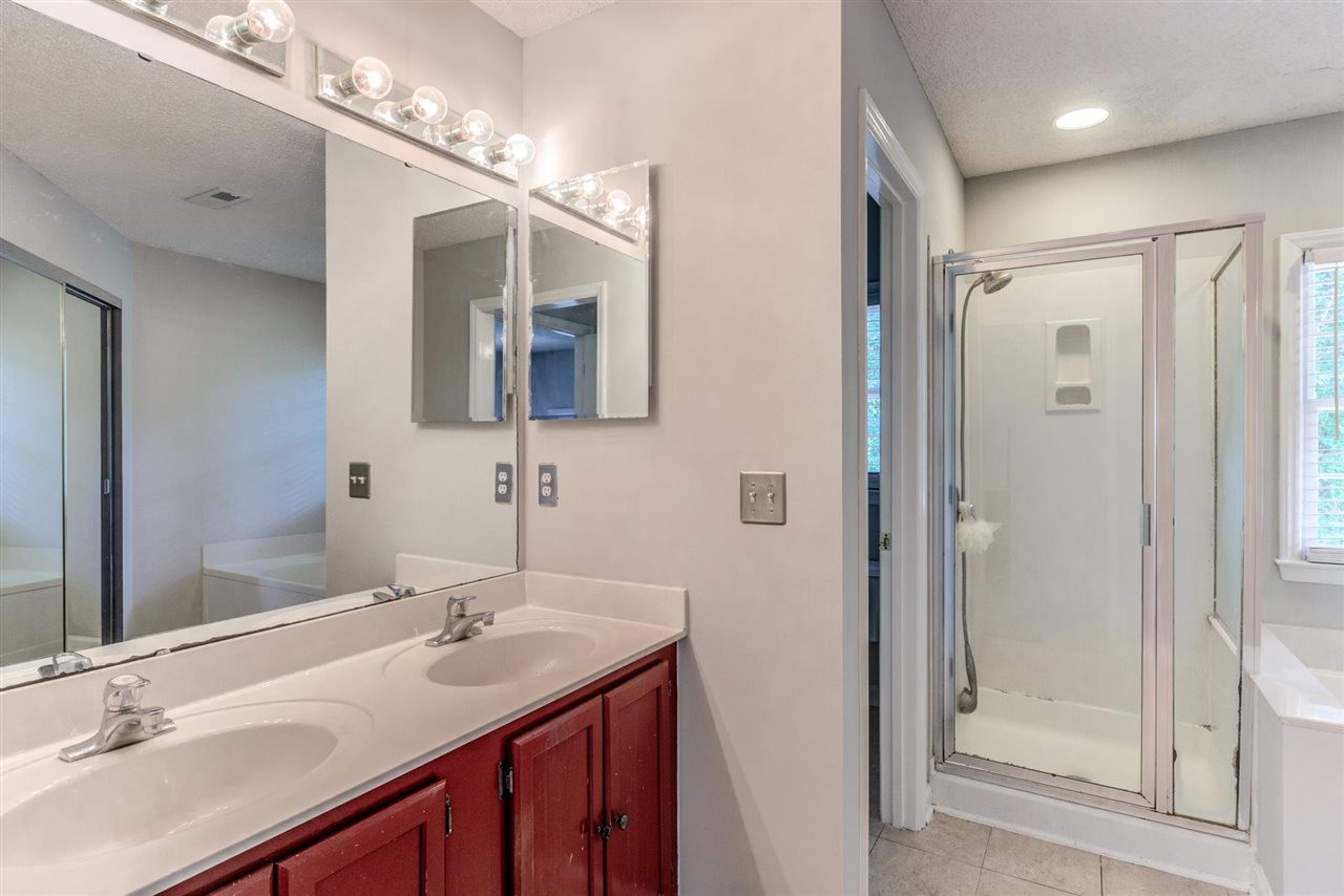 5509 Bridford Place Raleigh, NC 27613 - Photo 21 of 30 Photo 21