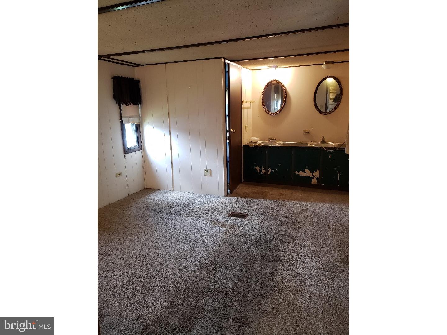 341 Park Road Sicklerville, NJ 08081 - Photo 8 of 10 Bedroom - Main