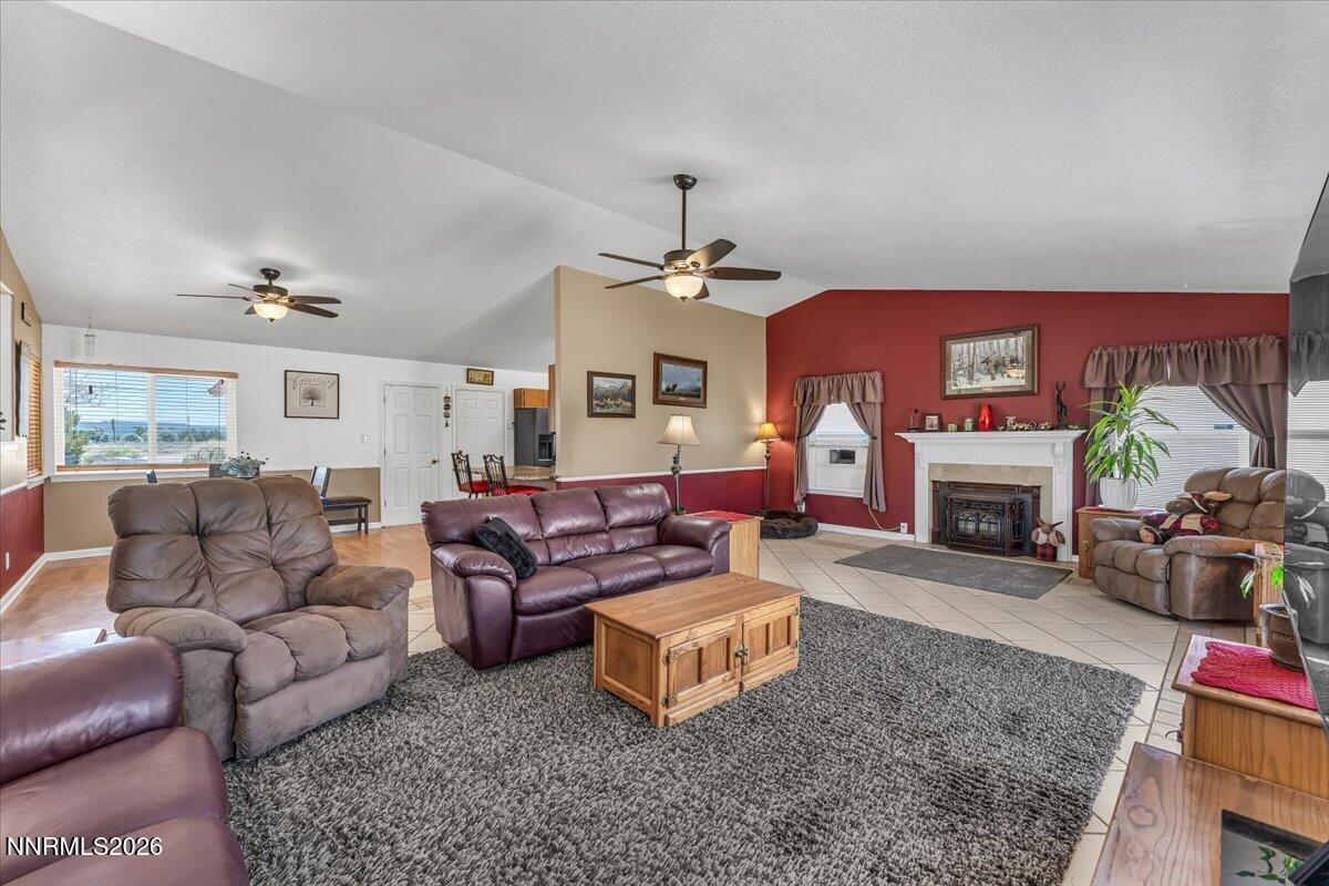 10545 Osage Road Reno, NV 89508 - Photo 11 of 67 11-10545 Osage Rd Reno NV 89508 (11 of 6