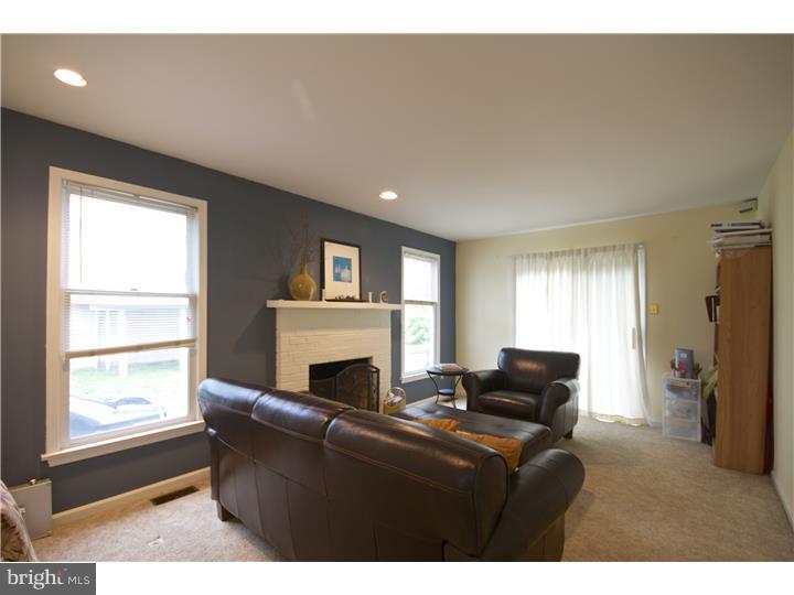 95 Earlington Road Havertown, PA 19083 - Photo 8 of 16 Family Room