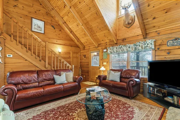 $589,900 | 139 Little Round Top Lane, Townsend, TN 37882