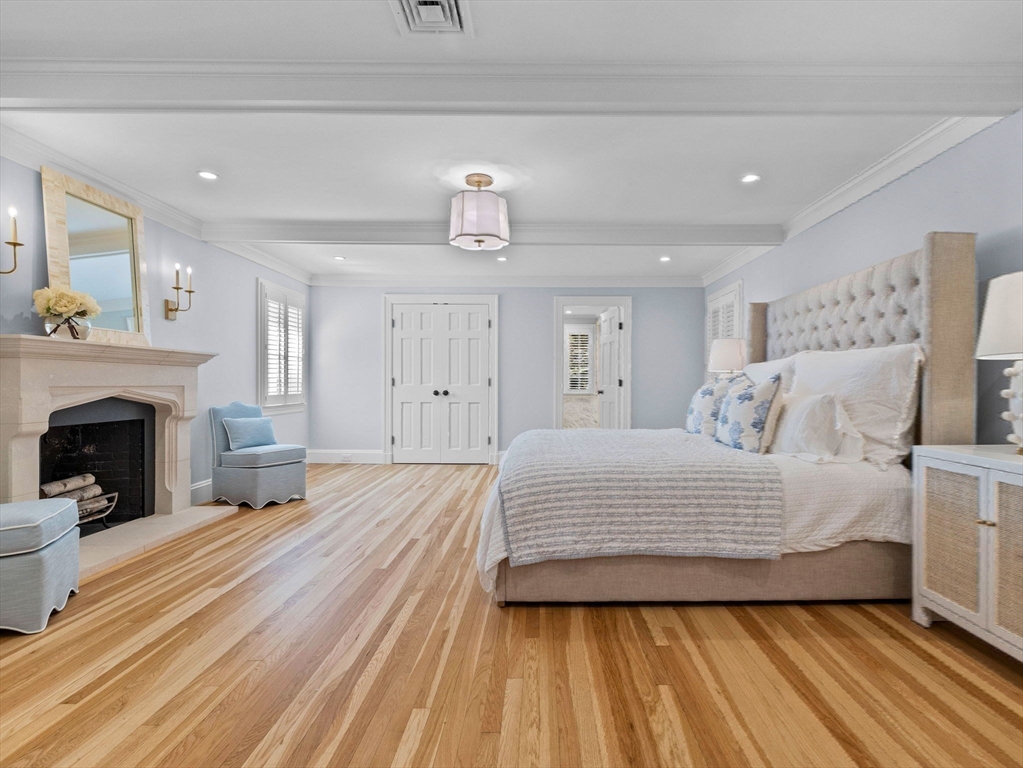 165 Cliff Road Wellesley, MA 02481 - Photo 21 of 42