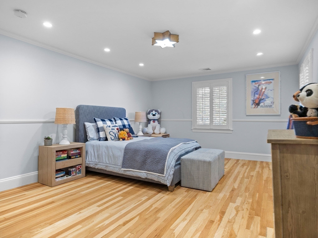 165 Cliff Road Wellesley, MA 02481 - Photo 24 of 42