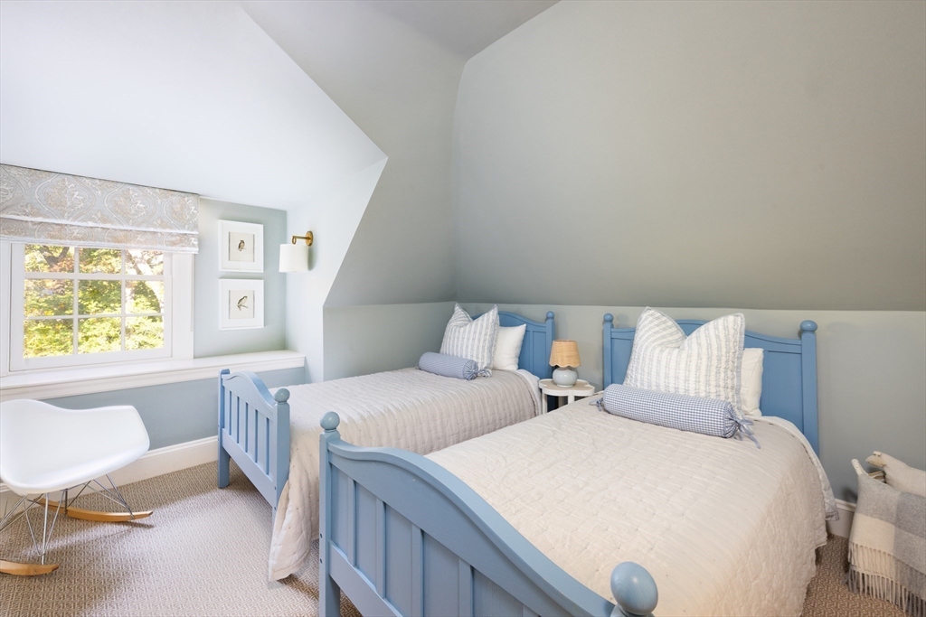 165 Cliff Road Wellesley, MA 02481 - Photo 27 of 42