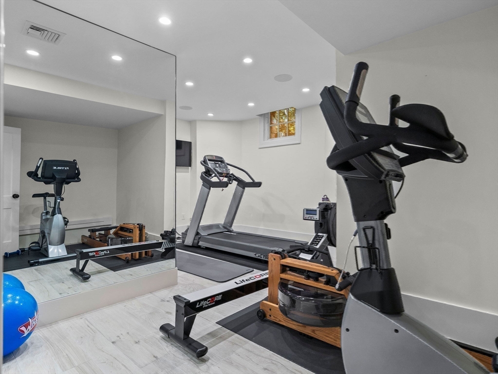 165 Cliff Road Wellesley, MA 02481 - Photo 33 of 42