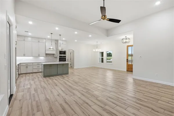 $589,000 | 1021 Preserve Street, Weatherford, TX 76085