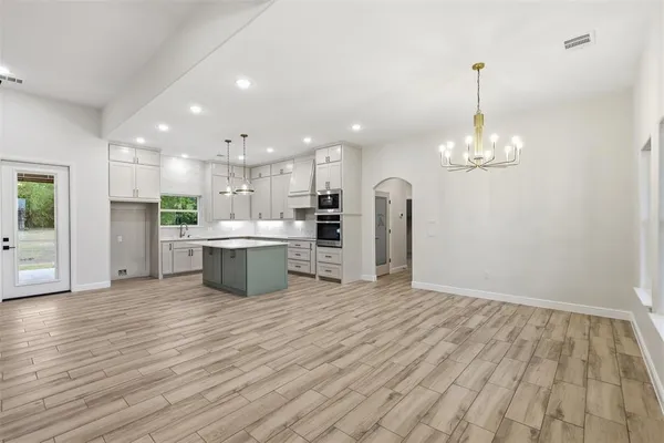 $589,000 | 1021 Preserve Street, Weatherford, TX 76085