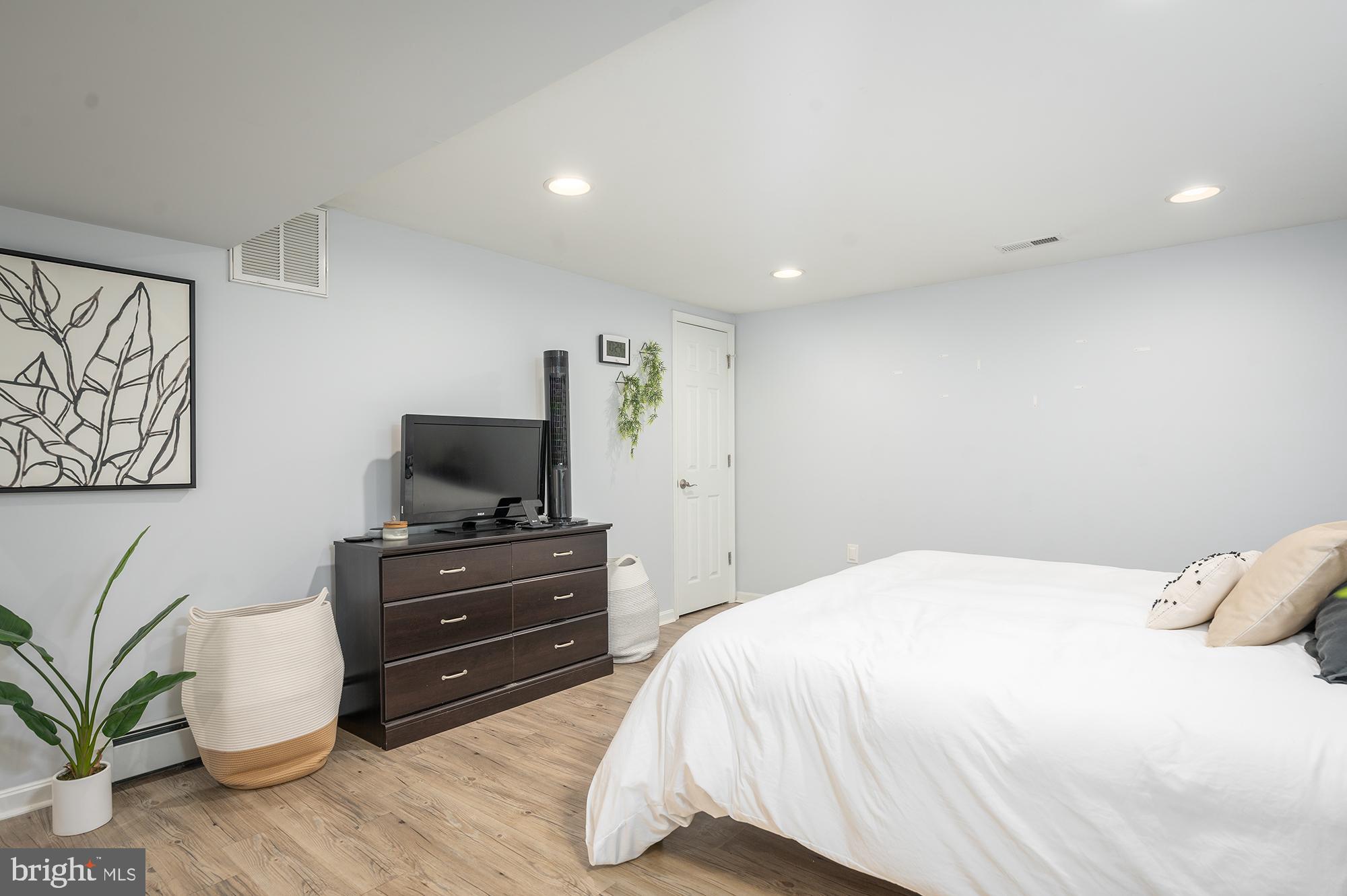 1210 Meadow View Road Pasadena, MD 21122 - Photo 26 of 35