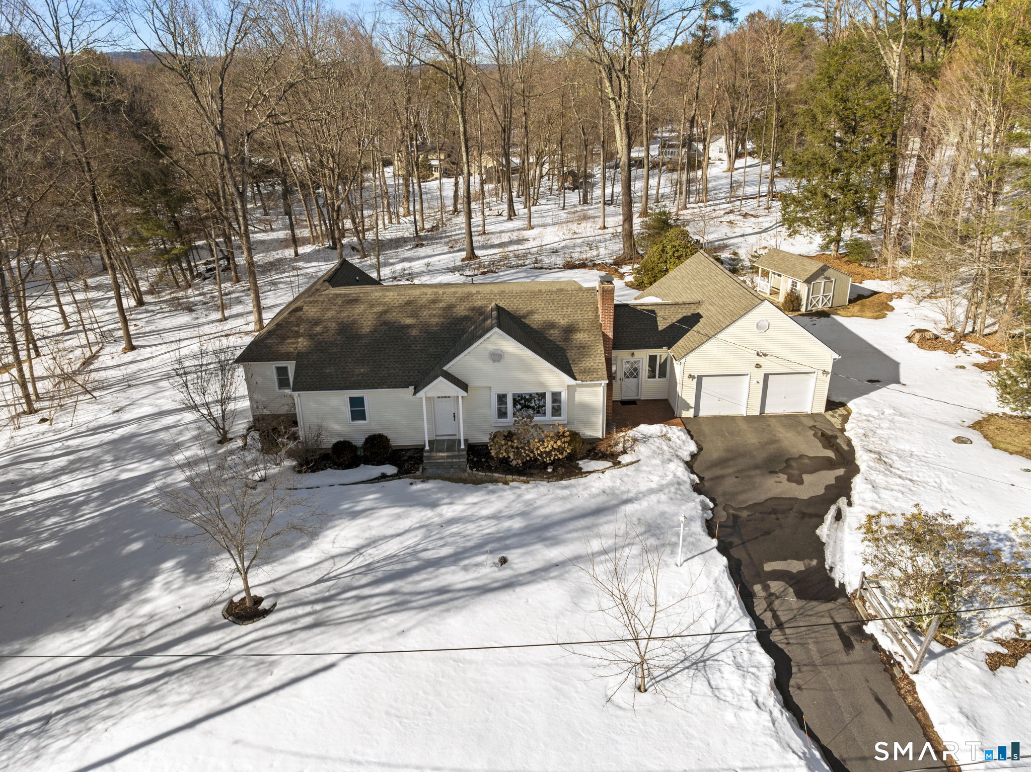 24 Ichabod Road Simsbury, CT 06070 - Photo 1 of 43 a view of a town with barn house