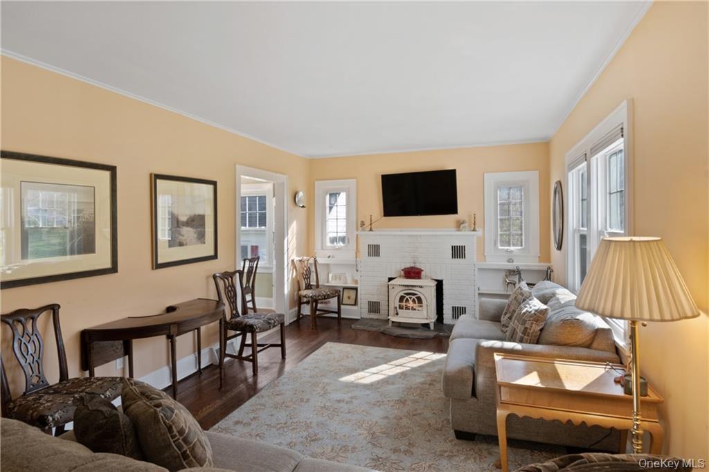 809 Farmers Mills Road Carmel, NY 10512 - Photo 2 of 20