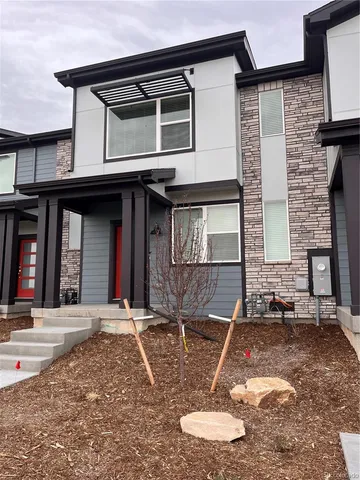 $2,595 | 6356 North Lisbon Street, Aurora, CO 80019