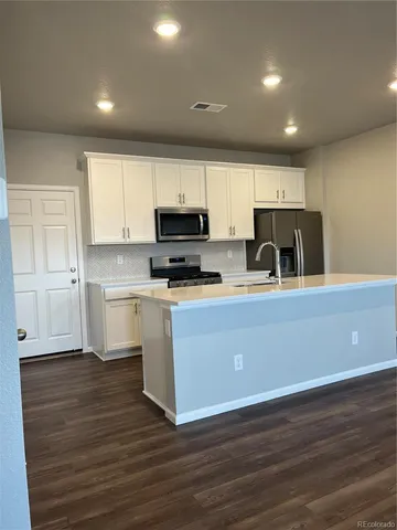 $2,595 | 6356 North Lisbon Street, Aurora, CO 80019