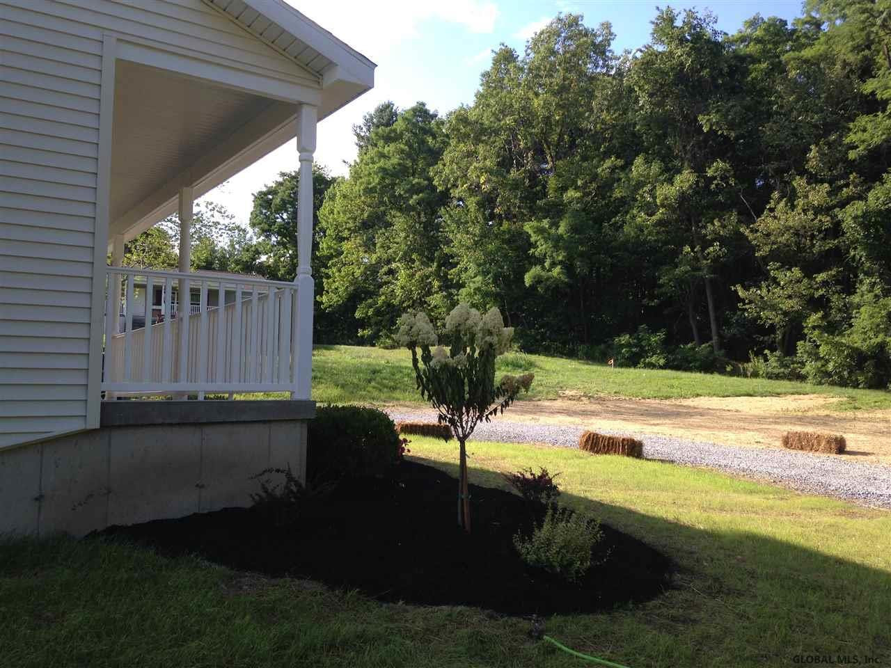 100 Fellows Road Halfmoon, NY 12065 - Photo 3 of 11 Photo 3