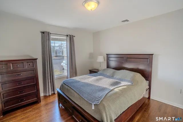 $3,200 | 348 Buckingham Avenue, Milford, CT 06460