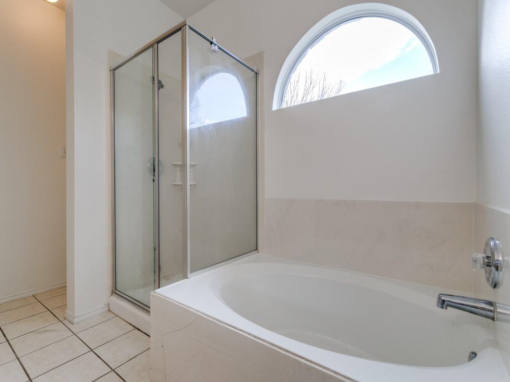 1105 Riverside Drive Lewisville, TX 75067 - Photo 23 of 34