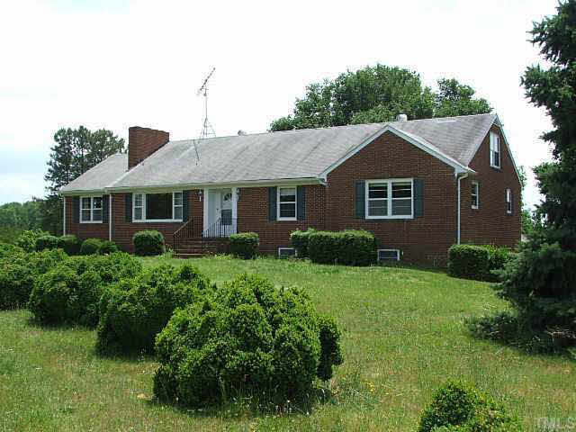 1426 Estes Road Chase City, VA 23924 - Photo 1 of 10 Gallery Image 1