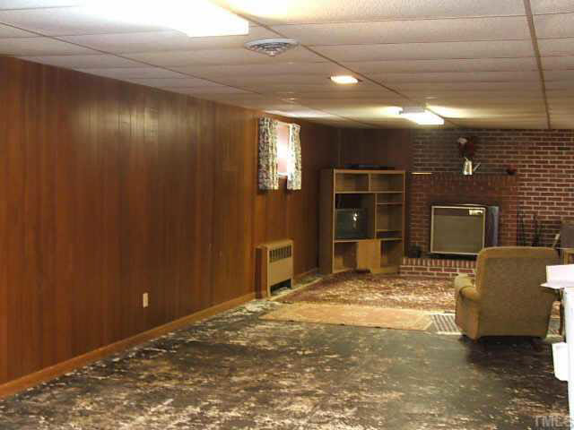 1426 Estes Road Chase City, VA 23924 - Photo 8 of 10 Gallery Image 8