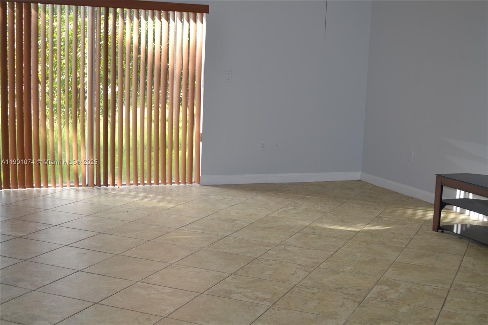 22418 Southwest 94th Path Cutler Bay, FL 33190 - Photo 13 of 71