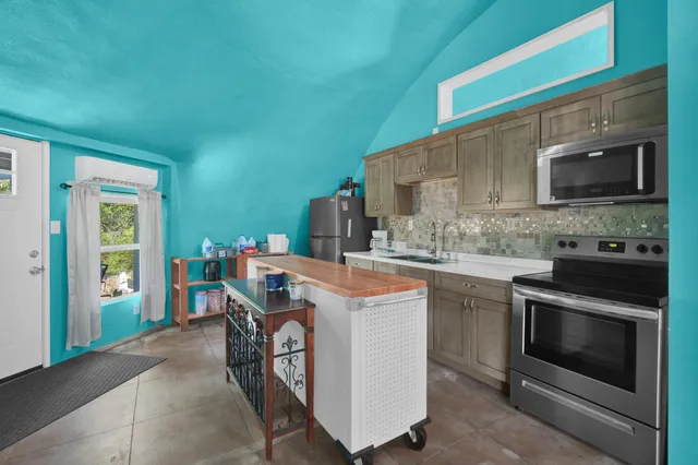 $230,000 | 5073 Rock Hill Road, DeFuniak Springs, FL 32435