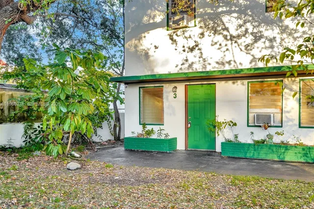 $1,650 | 12287 Northeast 7th Avenue, Unit 3, North Miami, FL 33161