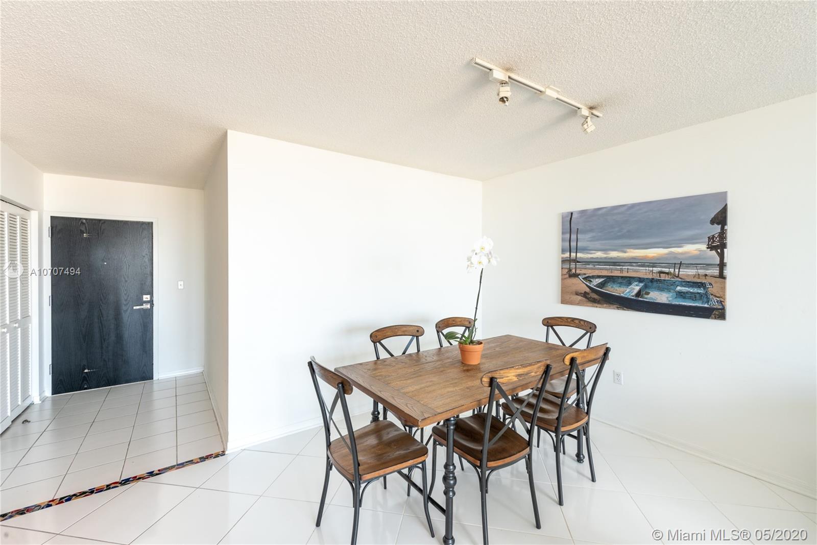 90 Alton Road, Unit 1005 Miami Beach, FL 33139 - Photo 14 of 28