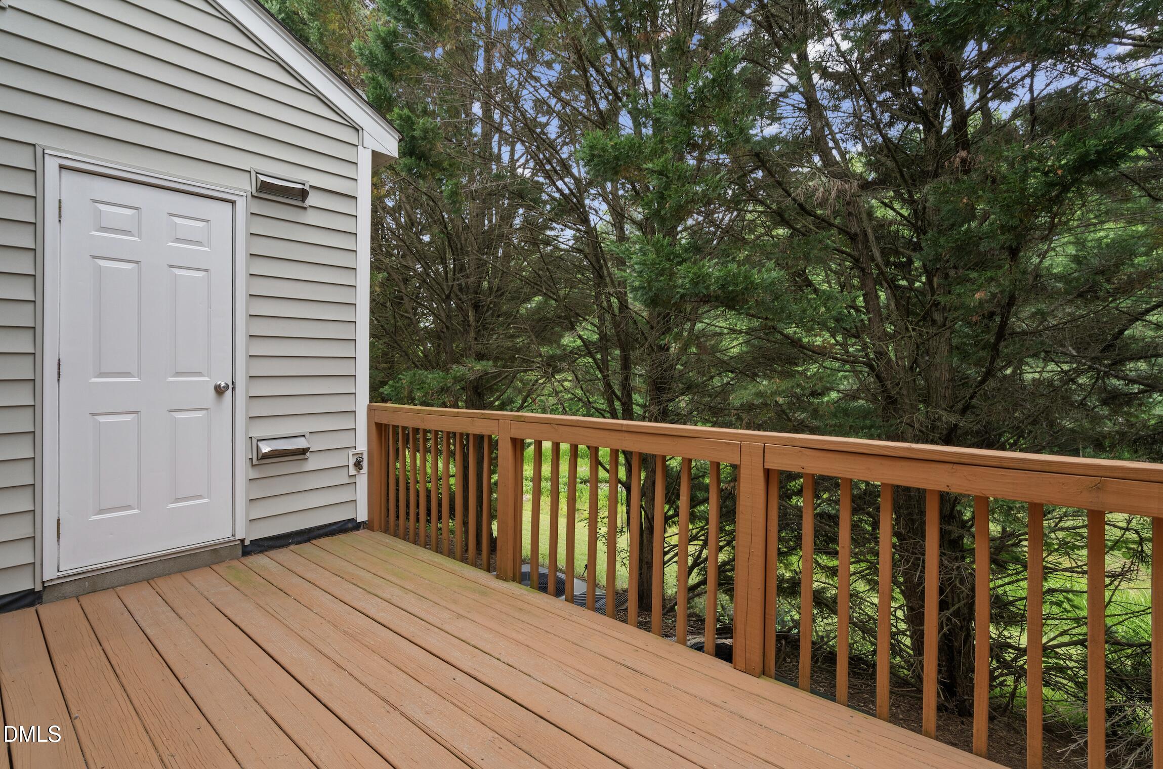 8515 Mt Valley Lane Raleigh, NC 27613 - Photo 27 of 29