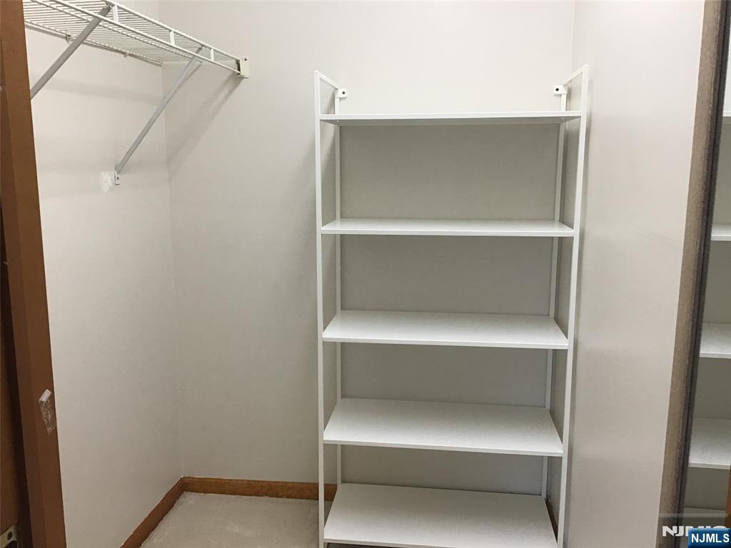 411 Chestnut Street, Unit 2 Ridgefield, NJ 07657 - Photo 9 of 10