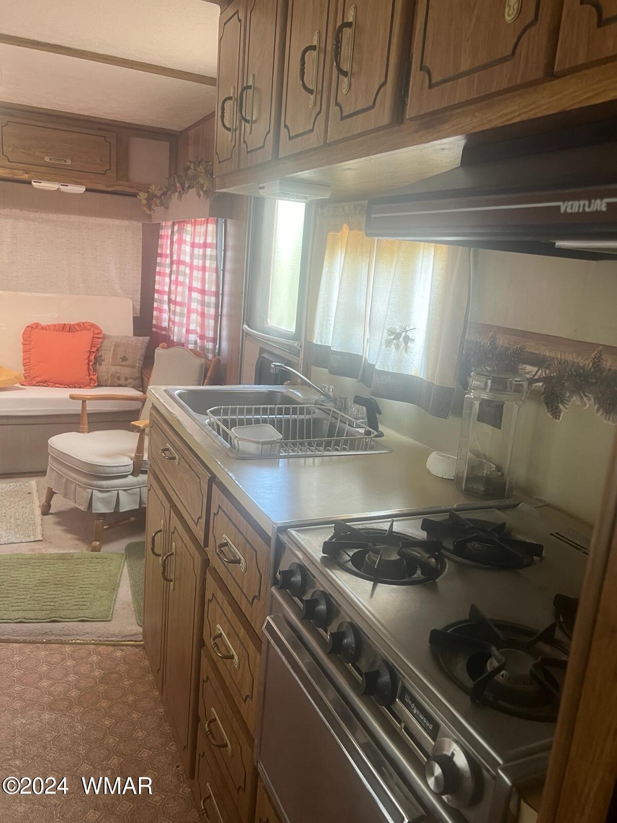 52 Co Road Vernon, AZ 85940 - Photo 12 of 32 RV