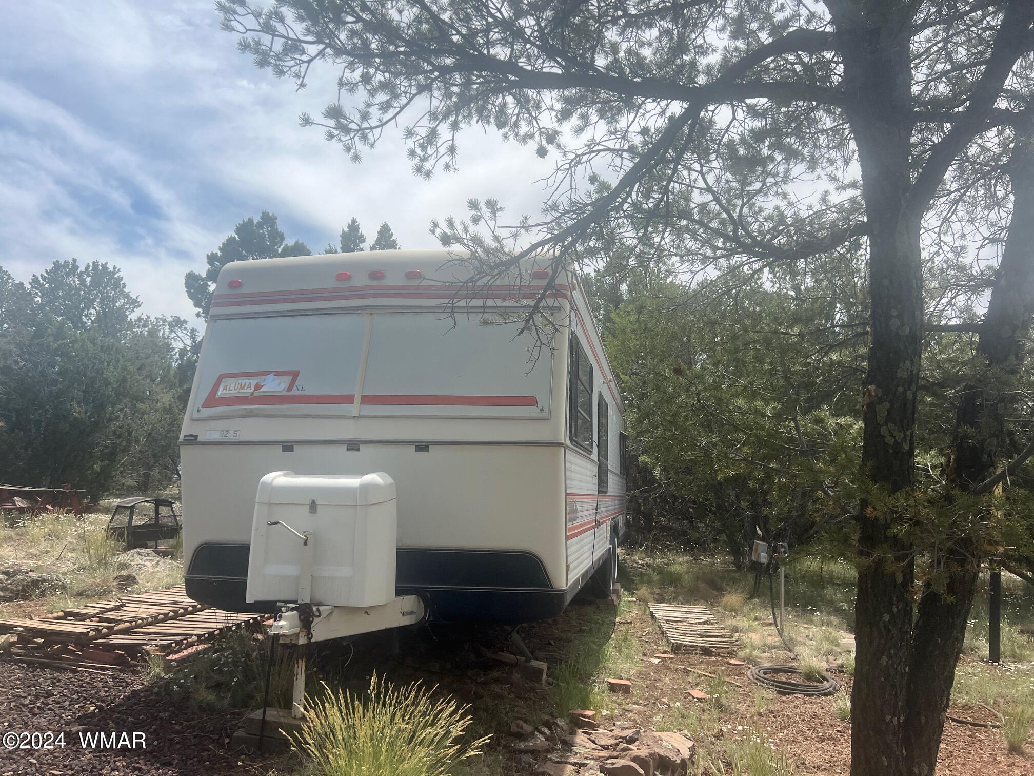 52 Co Road Vernon, AZ 85940 - Photo 15 of 32 RV
