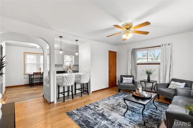 $175,000 | 801 Elsworth Place, Ferguson, MO 63135