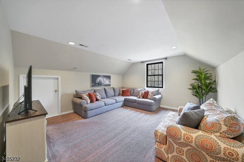 16 William Way Long Valley, NJ 07853 - Photo 39 of 50