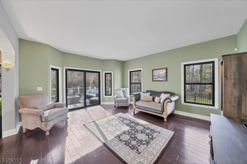 16 William Way Long Valley, NJ 07853 - Photo 9 of 50