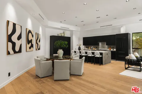 $3,299,000 | 2163 Outpost Drive, Los Angeles, CA 90068