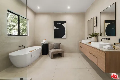 $3,299,000 | 2163 Outpost Drive, Los Angeles, CA 90068