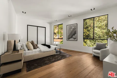 $3,299,000 | 2163 Outpost Drive, Los Angeles, CA 90068