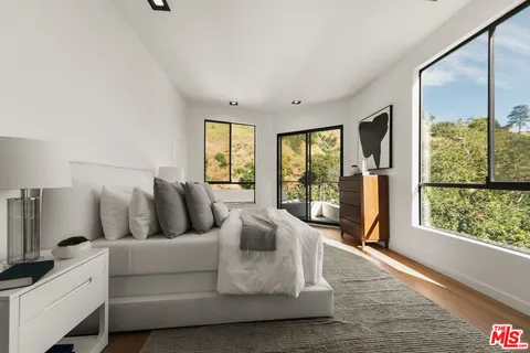 $3,299,000 | 2163 Outpost Drive, Los Angeles, CA 90068