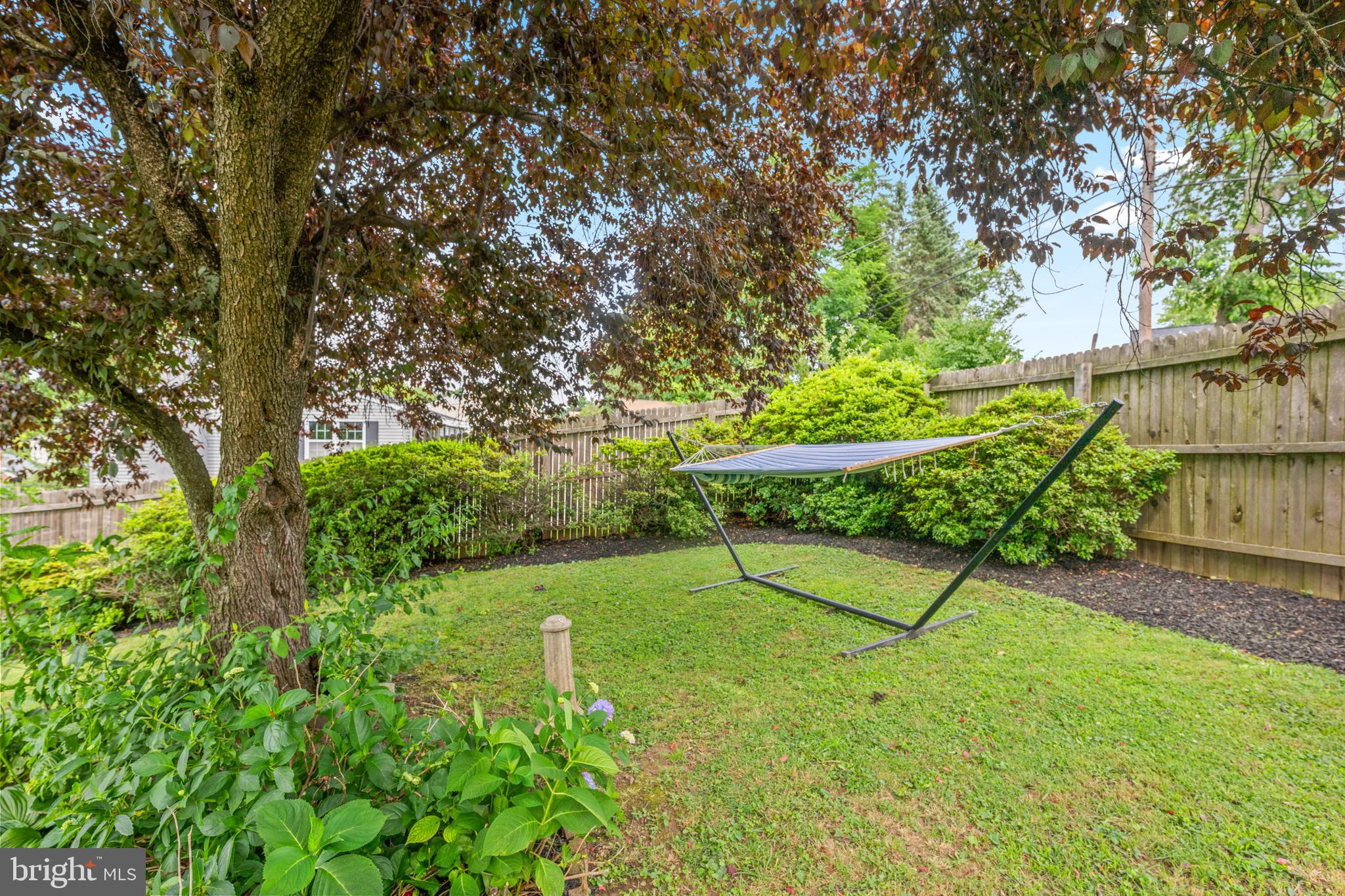 8733 Old Line Road Philadelphia, PA 19128 - Photo 29 of 36 Relax on shaded hammock