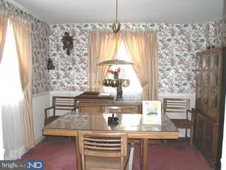 1321 Edgewood Road Havertown, PA 19083 - Photo 3 of 6