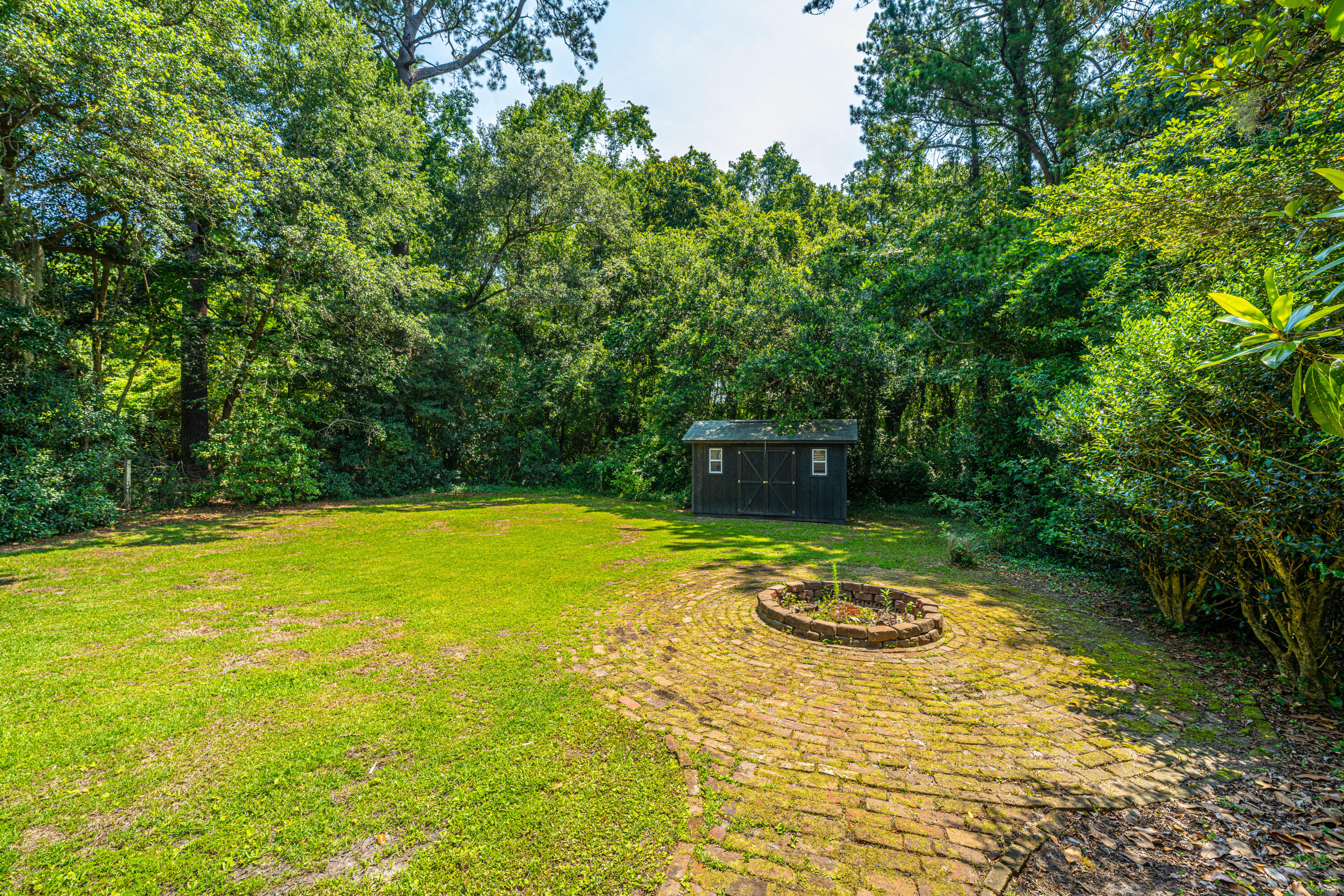 846 Savage Road Charleston, SC 29414 - Photo 33 of 40 846SavageRd37