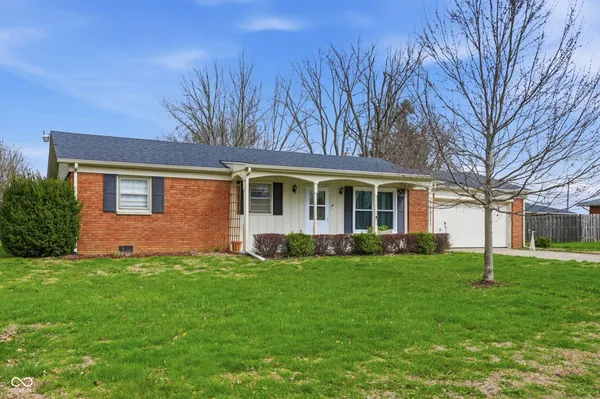 $269,900 | 10 Estate Street, Anderson, IN 46013