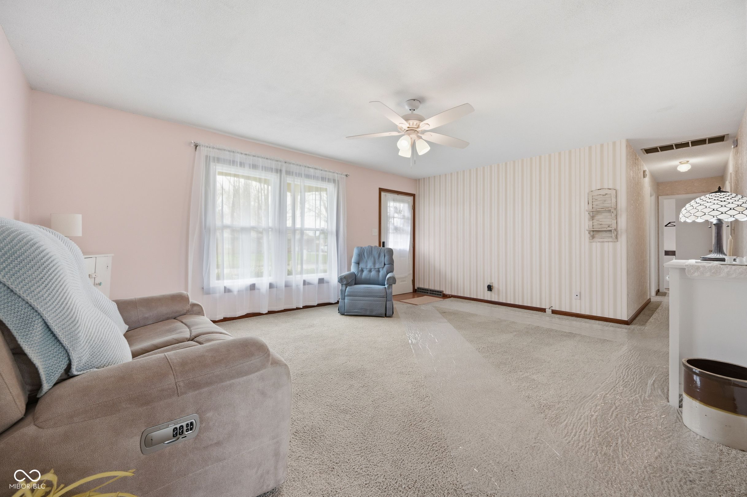 10 Estate Street Anderson, IN 46013 - Photo 3 of 19