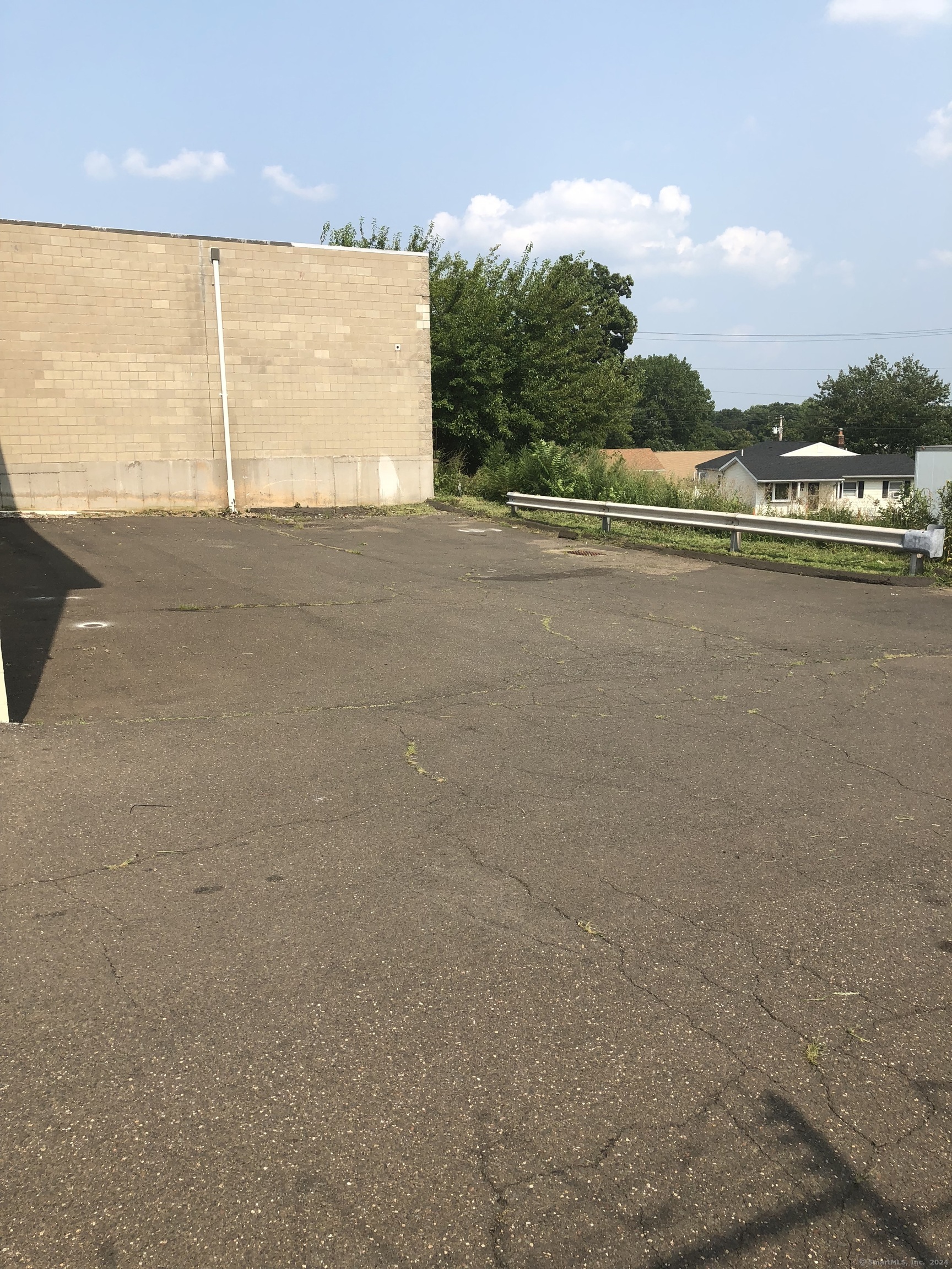 910 Boston Post Road, Unit 3 West Haven, CT 06516 - Photo 6 of 7 a view of an ocean